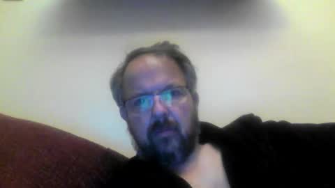 Snapshot of robx32 chatting on 11-02-25, 04:37 Rob online show from 11-02-25, 04:37