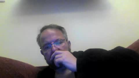 Snapshot of robx32 chatting on 11-12-25, 10:30 Rob online show from 11-12-25, 10:30