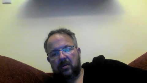 Snapshot of robx32 chatting on 11-14-25, 10:18 Rob online show from 11-14-25, 10:18