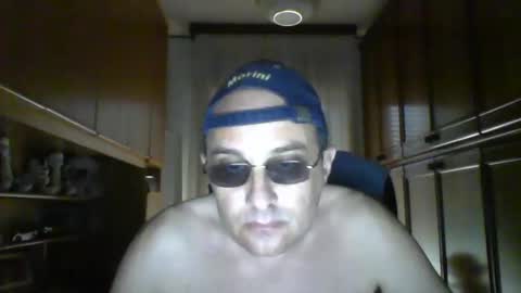 robertino online show from 03-09-25, 01:26