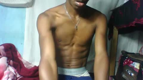 Snapshot of rocardo1510 chatting on 03-08-25, 02:30 rocardo1510 online show from 03-08-25, 02:30