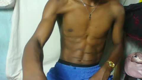 Snapshot of rocardo1510 chatting on 03-12-25, 06:00 rocardo1510 online show from 03-12-25, 06:00