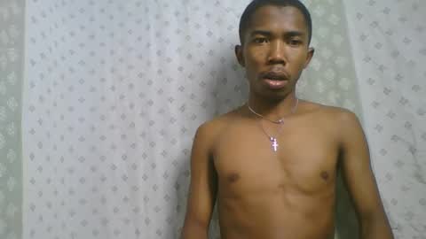 Snapshot of rocardo1510 chatting on 09-15-25, 07:14 rocardo1510 online show from 09-15-25, 07:14