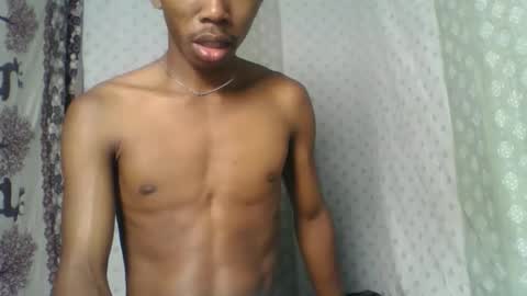 Snapshot of rocardo1510 chatting on 10-09-25, 06:50 rocardo1510 online show from 10-09-25, 06:50