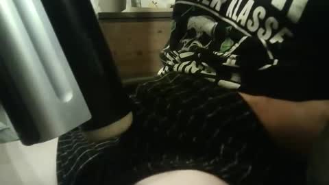 Nick online show from 10-05-25, 11:24