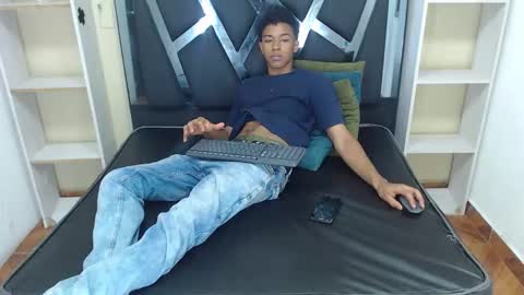 ROCCO  online show from 10-09-25, 07:23