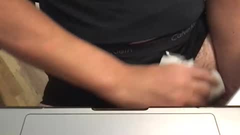 Rocco online show from 09-17-25, 08:21