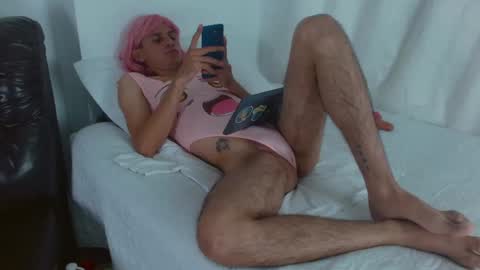 Julian online show from 05-02-26, 03:22