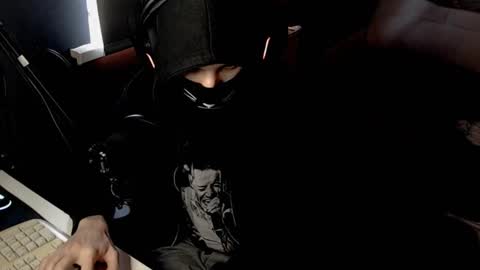 Snapshot of rocketmanchannel chatting on 11-05-25, 06:35 RocketManChannel online show from 11-05-25, 06:35