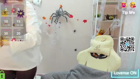 Rockett online show from 10-22-25, 01:06