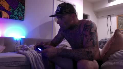 Snapshot of rockhard_cockstar chatting on 12-29-24, 07:39 Rockhard Cockstar online show from 12-29-24, 07:39