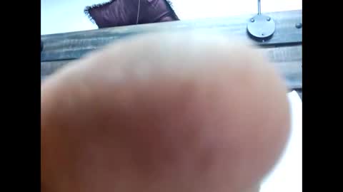 rockharder000 online show from 12-18-25, 01:33