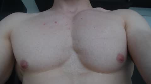 rocky muscle online show from 12-03-25, 03:32