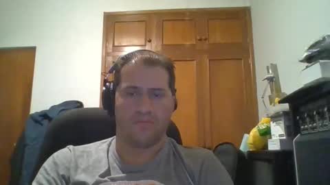 Snapshot of rodfer chatting on 12-20-25, 08:32 Rodfer online show from 12-20-25, 08:32