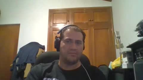 Snapshot of rodfer chatting on 01-11-26, 09:14 Rodfer online show from 01-11-26, 09:14