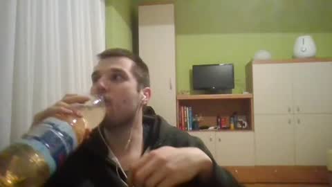 Snapshot of rodgerdonger chatting on 03-05-25, 12:49 Rodger Donger online show from 03-05-25, 12:49