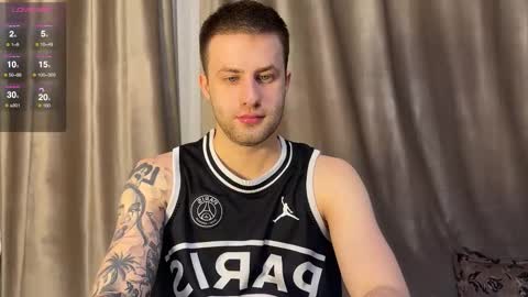 Rodrigo online show from 11-07-25, 10:43