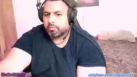 rodrixxx54 online show from 09-11-25, 08:53