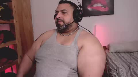 rodrixxx54 online show from 10-12-25, 01:26