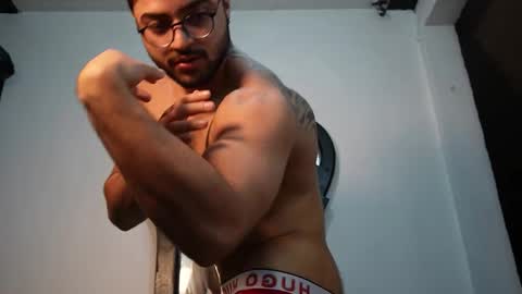 Roger Belmont online show from 10-17-25, 03:20