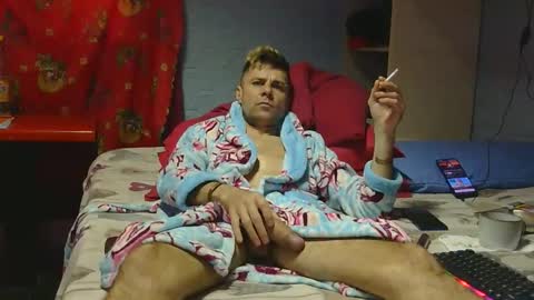 Snapshot of rogobeteilie chatting on 03-05-26, 09:27 Banderas online show from 03-05-26, 09:27