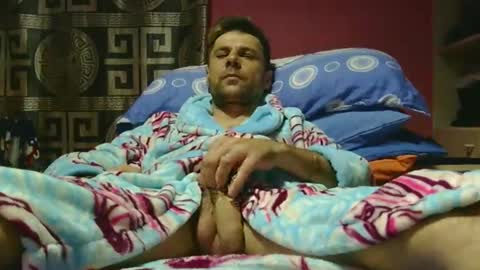 Snapshot of rogobeteilie chatting on 03-13-26, 07:20 Banderas online show from 03-13-26, 07:20