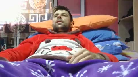 Snapshot of rogobeteilie chatting on 03-25-26, 10:21 Banderas online show from 03-25-26, 10:21