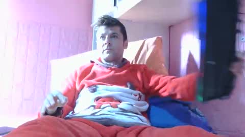 Snapshot of rogobeteilie chatting on 03-31-26, 10:37 Banderas online show from 03-31-26, 10:37