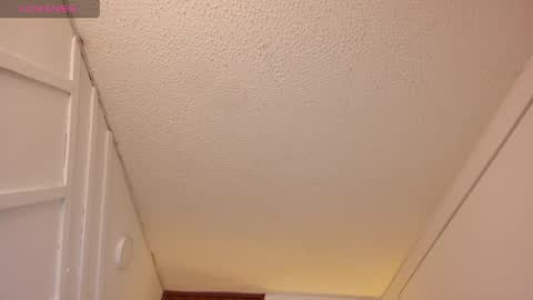 Snapshot of rohanalan_ chatting on 04-08-26, 02:22 Sof online show from 04-08-26, 02:22