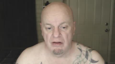 Snapshot of roinaz chatting on 02-08-25, 08:42 roinaz online show from 02-08-25, 08:42