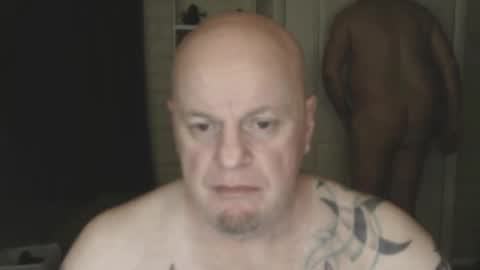 Snapshot of roinaz chatting on 02-09-25, 03:11 roinaz online show from 02-09-25, 03:11