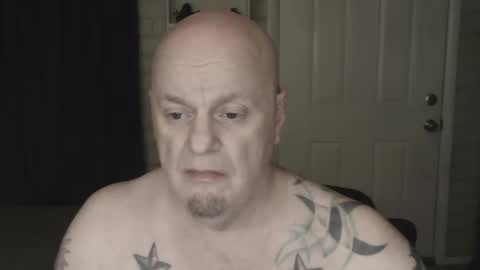 Snapshot of roinaz chatting on 02-17-25, 08:41 roinaz online show from 02-17-25, 08:41