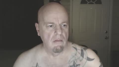 Snapshot of roinaz chatting on 03-23-26, 10:25 roinaz online show from 03-23-26, 10:25