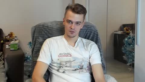 taylor fox online show from 12-31-24, 07:29