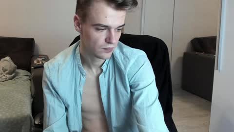 taylor fox online show from 01-27-25, 01:59