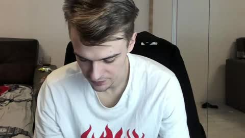 taylor fox online show from 02-14-25, 03:47