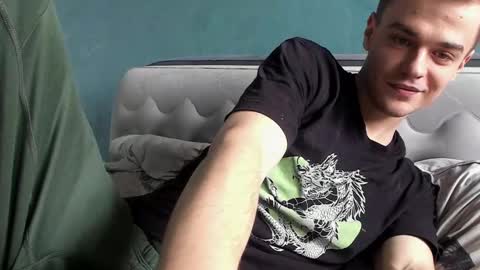 taylor fox online show from 10-17-25, 10:51