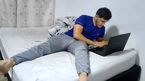 Snapshot of roko9629 chatting on 06-19-26, 02:49 roko9629 online show from 06-19-26, 02:49