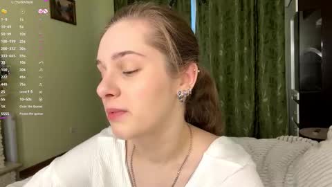 Mia online show from 01-19-26, 08:40