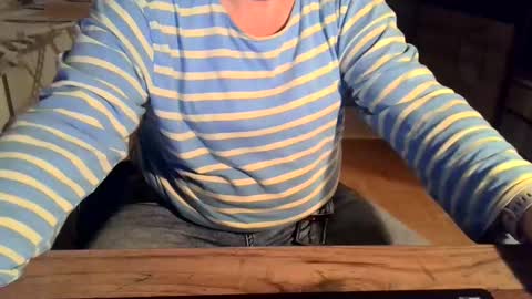 Snapshot of rolandloser1000 chatting on 01-15-25, 06:51 rolandloser1000 online show from 01-15-25, 06:51