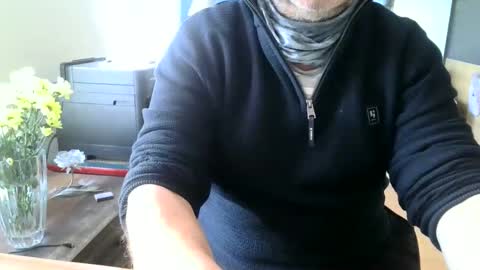 Snapshot of rolandloser1000 chatting on 02-24-25, 08:27 rolandloser1000 online show from 02-24-25, 08:27