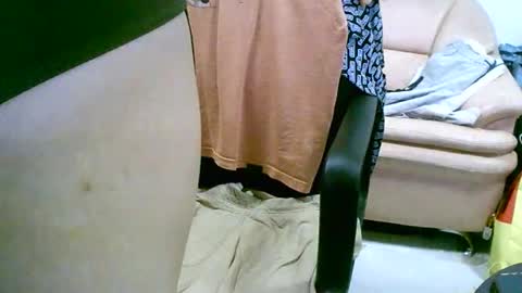 Snapshot of rolleacban chatting on 11-06-25, 11:55 Rolleac online show from 11-06-25, 11:55