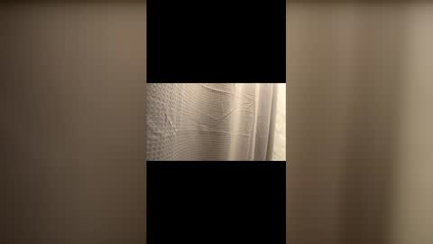 Snapshot of rollingatone1 chatting on 12-16-25, 02:38 rollingatone1 online show from 12-16-25, 02:38