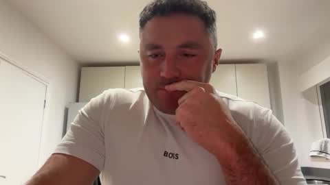 Snapshot of rolover899 chatting on 12-20-25, 10:06 rolover899 online show from 12-20-25, 10:06