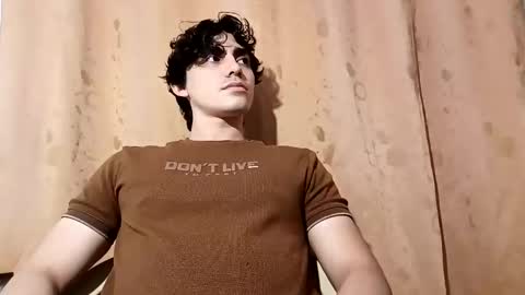 Snapshot of roma22_ chatting on 03-25-26, 03:07 Roma online show from 03-25-26, 03:07