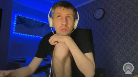 roma305991 online show from 12-13-25, 09:20