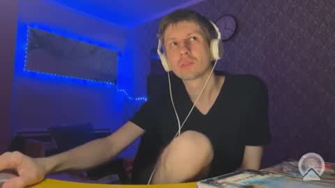 roma305991 online show from 01-13-26, 07:19