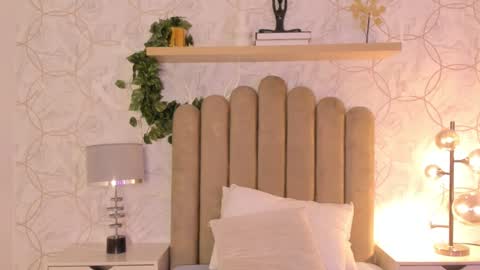 Snapshot of roma_love_ chatting on 12-11-24, 12:12 online show from 12-11-24, 12:12