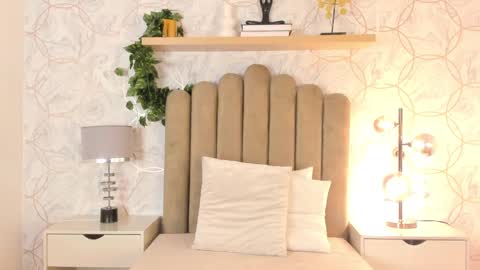 Snapshot of roma_love_ chatting on 12-30-24, 11:26 online show from 12-30-24, 11:26
