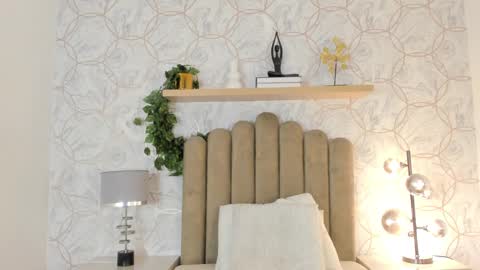 Snapshot of roma_love_ chatting on 01-11-25, 11:34 online show from 01-11-25, 11:34
